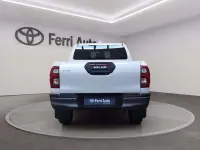 Nuova Toyota HiLux 204 CV (150 kW) 2026 Bianco Pick-up