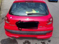 Begagnad Peugeot 207 88 HK (64 kW) 2009 Röd Sedan