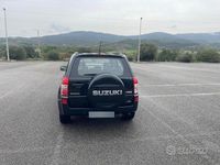Usata Suzuki Vitara 129 CV (94 kW) 2011 Station wagon