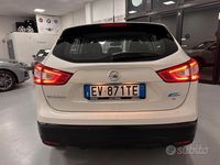 Gebraucht Nissan Qashqai 360º 110 PS (80 kW) 2014 Weiß SUV