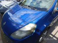 Usata Renault Clio 105 CV (77 kW) 2011 Blu Station wagon