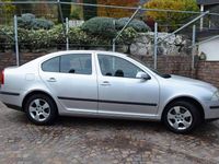 Usata Skoda Octavia Ambiente 105 CV (77 kW) 2007 Argento Berlina