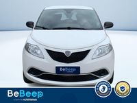 Usata Lancia Ypsilon Silver 69 CV (50 kW) 2017 Argento metallizzato Utilitaria