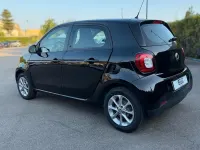 Usata Smart ForFour 71 CV (52 kW) 2018 Nero Utilitaria