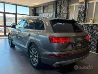 Usata Audi Q7 Ambiente 272 CV (200 kW) 2016 Grigio SUV