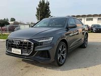 Usata Audi Q8 Sport 340 CV (250 kW) 2023 Grigio daytona SUV