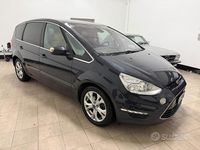 Usata Ford S-MAX Titanium 163 CV (119 kW) 2012 Grigio Monovolume