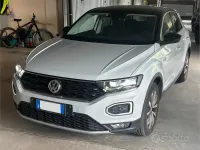 Usata VW T-Roc 150 CV (110 kW) 2018 Bianco SUV