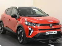 Usata Renault Captur 91 CV (66 kW) 2025 Rosso SUV