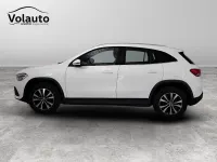 Usata Mercedes GLA180 116 CV (85 kW) 2022 Bianco SUV