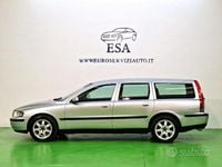Usata Volvo V70 163 CV (119 kW) 2002 Grigio Station wagon