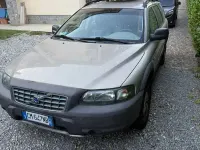 Usata Volvo XC70 209 CV (153 kW) 2004 Verde Station wagon
