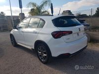 Usata Fiat Tipo Cross 131 CV (96 kW) 2021 Bianco Berlina
