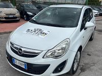 Usata Opel Corsa Edition 75 CV (55 kW) 2013 Bianco Utilitaria