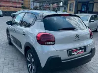 Usata Citroën C3 Shine 102 CV (75 kW) 2023 Beige Utilitaria
