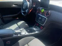 Begagnad Mercedes GLA200 136 HK (100 kW) 2018 Svart SUV