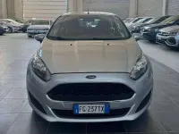 Usata Ford Fiesta 95 CV (69 kW) 2016 Argento Utilitaria