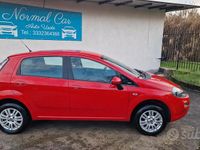 Usata Fiat Punto Lounge 78 CV (57 kW) 2014 Rosso Utilitaria