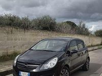 Usata Opel Corsa Cosmo 90 CV (66 kW) 2010 Berlina