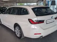 Usata BMW 318 150 CV (110 kW) 2023 Bianco Station wagon