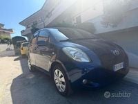 Usata Toyota Yaris 89 CV (65 kW) 2006 Blu Berlina