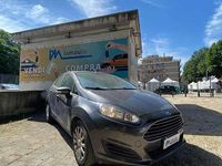 Usata Ford Fiesta Business Edition 75 CV (55 kW) 2016 Grigio Utilitaria