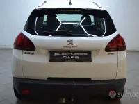 Usata Peugeot 2008 75 CV (55 kW) 2016 Bianco SUV