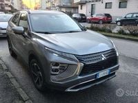 Usata Mitsubishi Eclipse Cross Instyle 98 CV (72 kW) 2022 Argento SUV