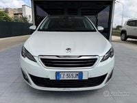 Usata Peugeot 308 GT-line 119 CV (87 kW) 2015 Bianco Berlina