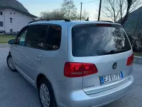 Usata VW Touran 105 CV (77 kW) 2011 Monovolume