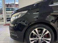 Usata Mercedes V220 Premium 163 CV (119 kW) 2016 Nero Monovolume