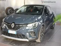 Usata Renault Captur Techno 101 CV (74 kW) 2024 Blu SUV