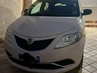 Usata Lancia Ypsilon 69 CV (50 kW) 2017 Utilitaria