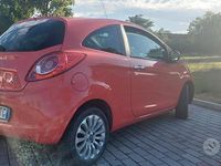 Begagnad Ford Ka 69 HK (50 kW) 2011 Orange Halvkombi