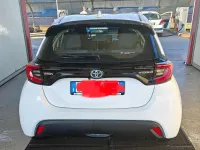 Usata Toyota Yaris Hybrid Trend 92 CV (67 kW) 2022 Bianco Berlina