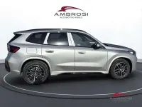 Nuova BMW X1 M Sport 245 CV (180 kW) 2026 Space silver metallizzato SUV