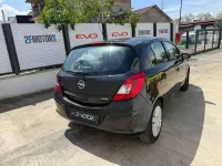 Usata Opel Corsa 86 CV (63 kW) 2012 Nero Utilitaria