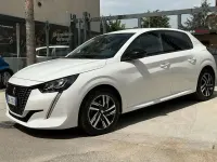 Usata Peugeot 208 Allure 102 CV (75 kW) 2021 Other Utilitaria