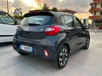 Usata Hyundai i10 63 CV (46 kW) 2025 Grigio Utilitaria