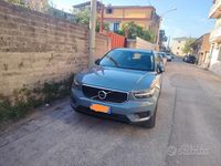 Usata Volvo XC40 150 CV (110 kW) 2019 Grigio SUV