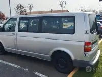 Usata VW Caravelle 131 CV (96 kW) 2006 Furgone