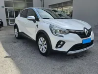 Usata Renault Captur Intens 160 CV (117 kW) 2021 Bianco SUV