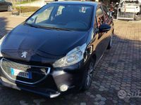 Usata Peugeot 208 2012 Blu Utilitaria