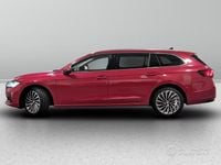 Usata Skoda Superb LAURIN & KLEMENT 150 CV (110 kW) 2024 Rosso Station wagon