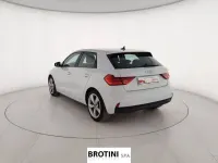 Usado Audi A1 Sportback Admired 110 CV (80 kW) 2021 Blanco Utilitario