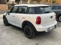 Usata Mini Countryman 111 CV (81 kW) 2015 Bianco SUV