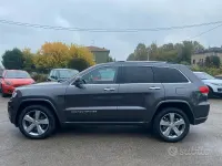 Usata Jeep Grand Cherokee Overland 250 CV (183 kW) 2013 Grigio SUV
