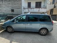 Usata Lancia Phedra 128 CV (94 kW) 2009 Blu Monovolume
