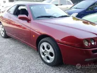 Usata Alfa Romeo GTV 144 CV (105 kW) 2000 Rosso Coupé