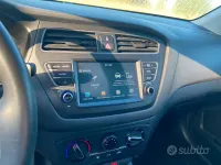 Usata Hyundai i20 75 CV (55 kW) 2020 Grigio Utilitaria